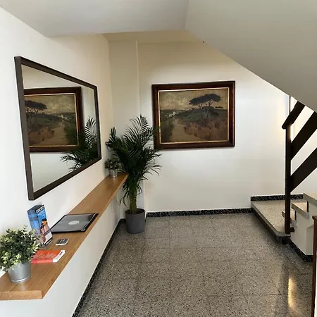 L'illa * טוסה דה מאר