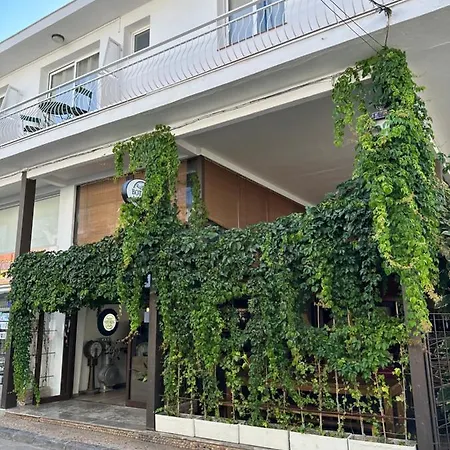 L'Illa Hotel