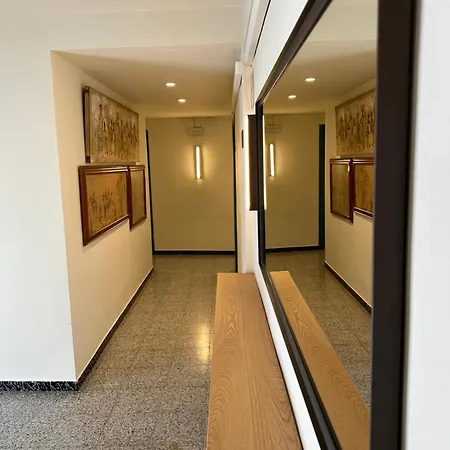 L'Illa Hotel Otel *