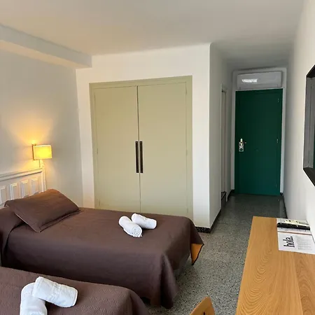 L'Illa Hotel Otel